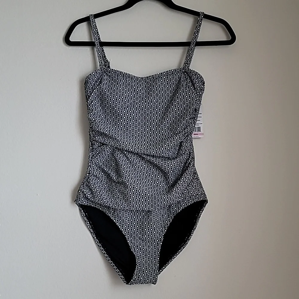 New DKNY One Piece Black and White Geometric Swim Suit Small